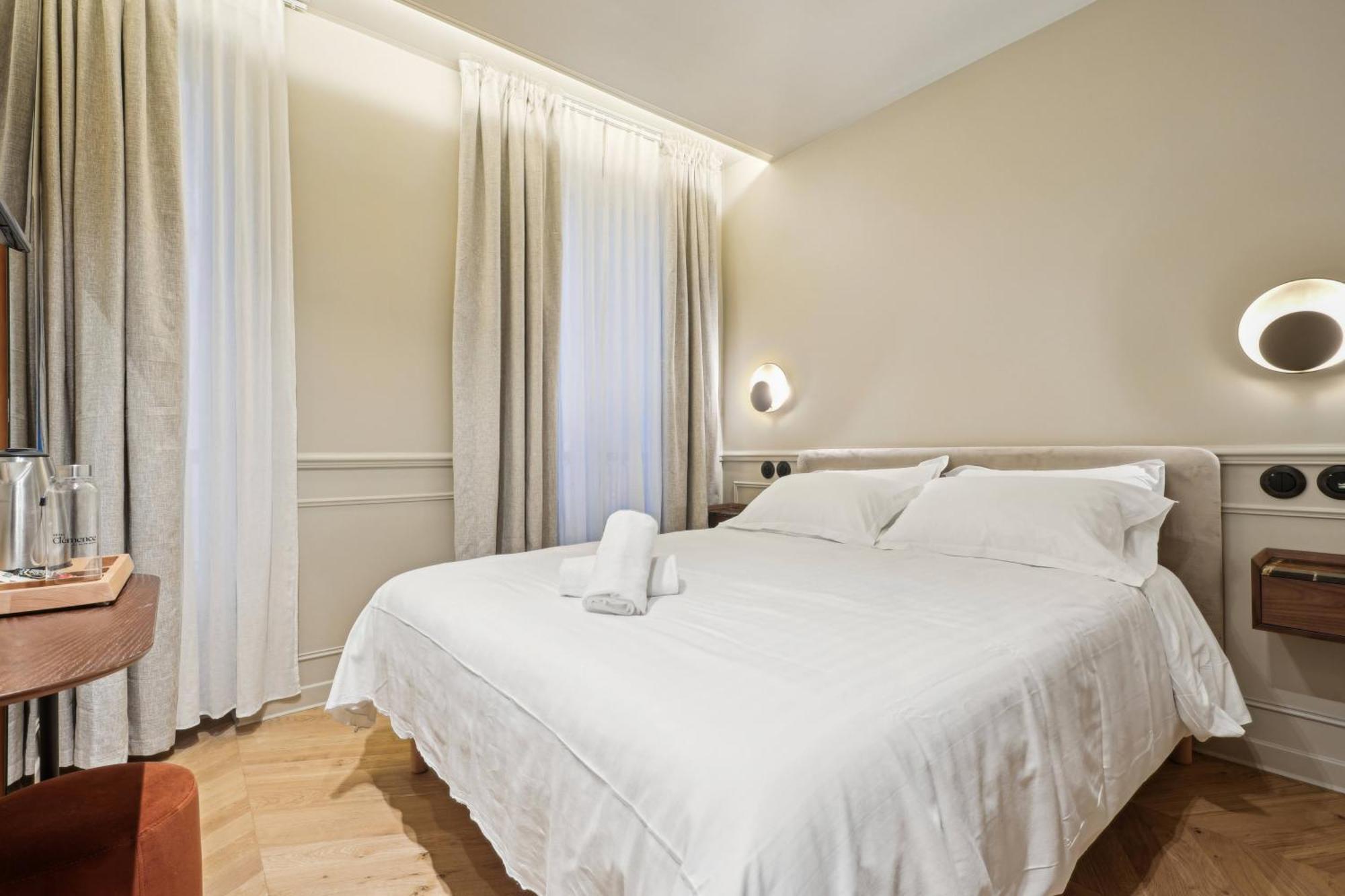 Hotel Clemence Paris Dış mekan fotoğraf