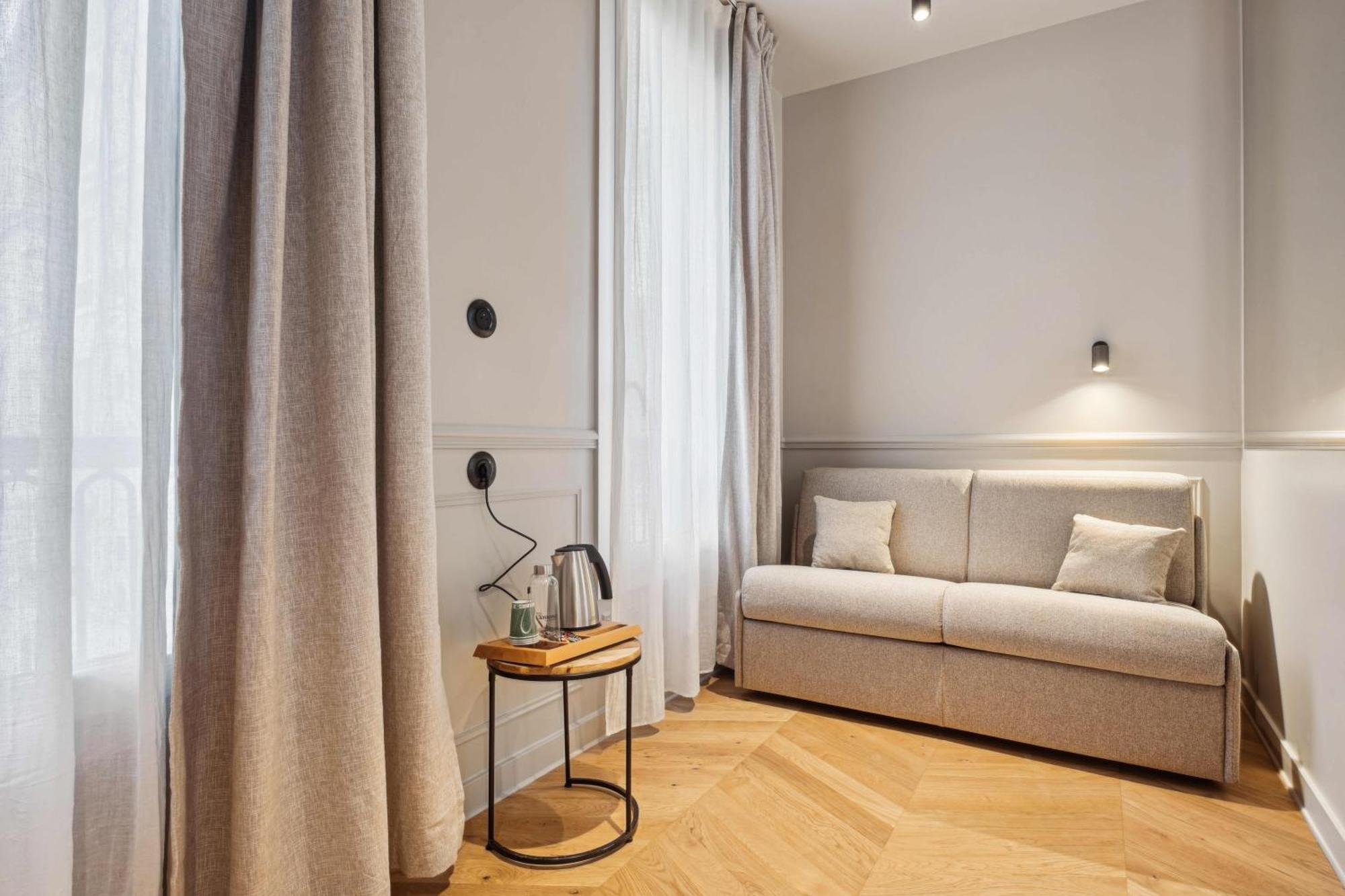 Hotel Clemence Paris Dış mekan fotoğraf