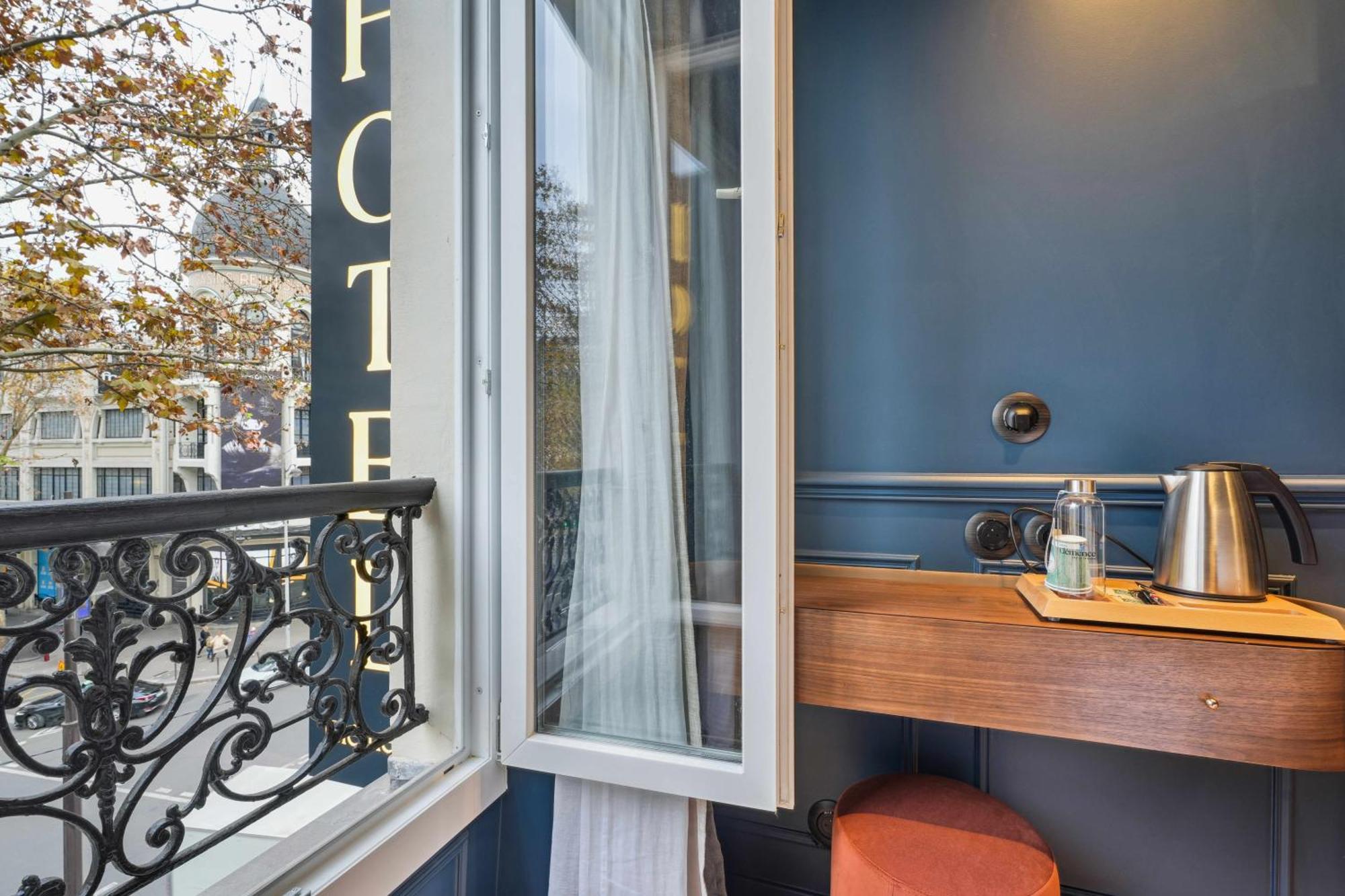 Hotel Clemence Paris Dış mekan fotoğraf